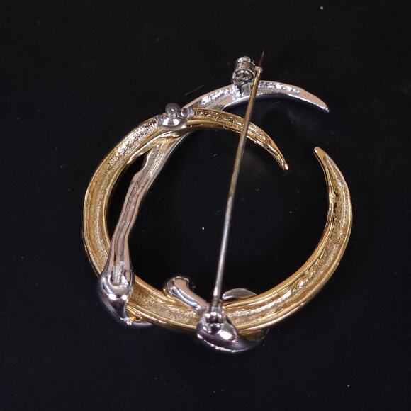 Sleek Vintage Silver-Tone Crescent Brooch - Modernist Lunar Design - Picture 8 of 10